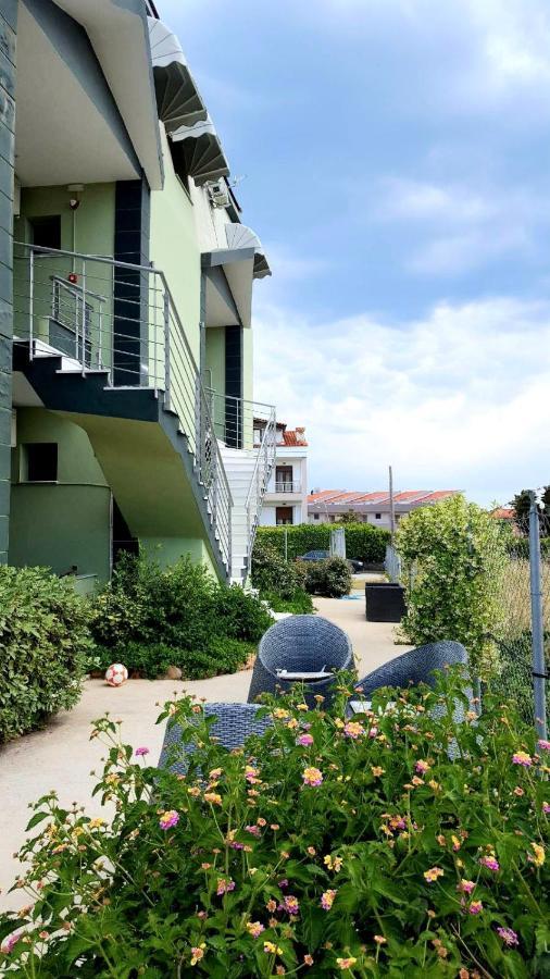 Paramithi Luxury Apartments Nikiti  Dış mekan fotoğraf