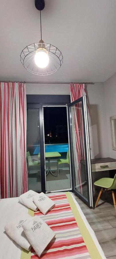 Paramithi Luxury Apartments Nikiti  Dış mekan fotoğraf