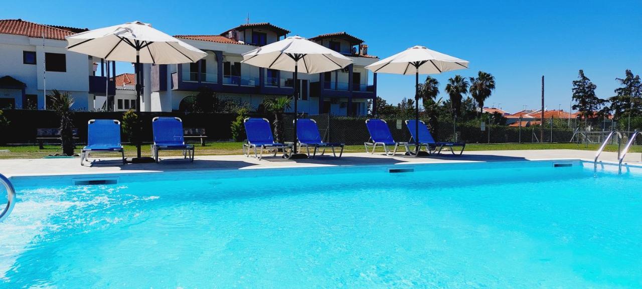 Paramithi Luxury Apartments Nikiti  Dış mekan fotoğraf