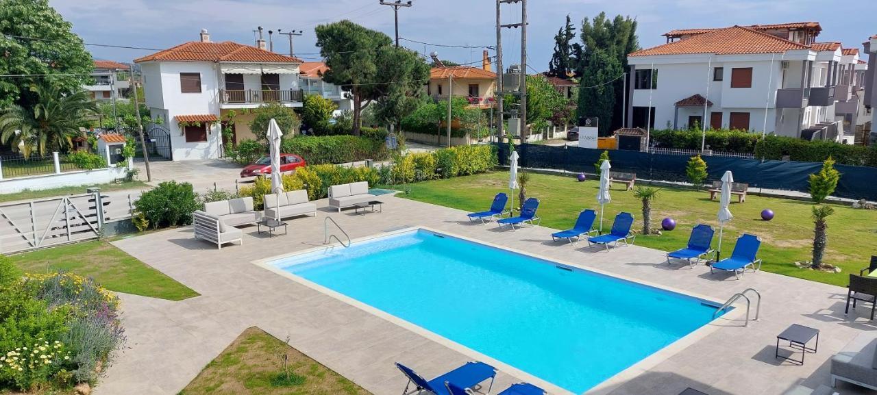 Paramithi Luxury Apartments Nikiti  Dış mekan fotoğraf