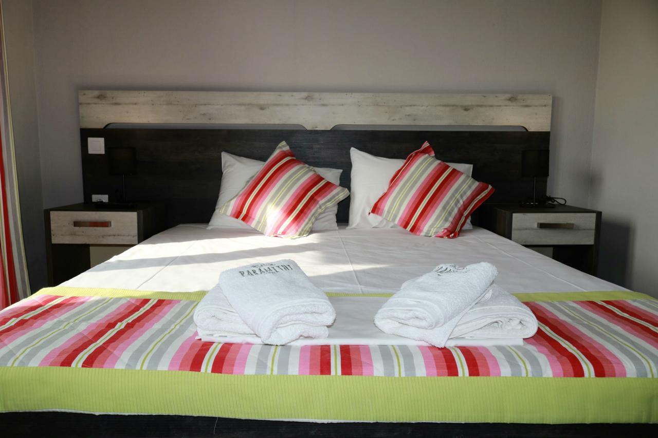 Paramithi Luxury Apartments Nikiti  Dış mekan fotoğraf