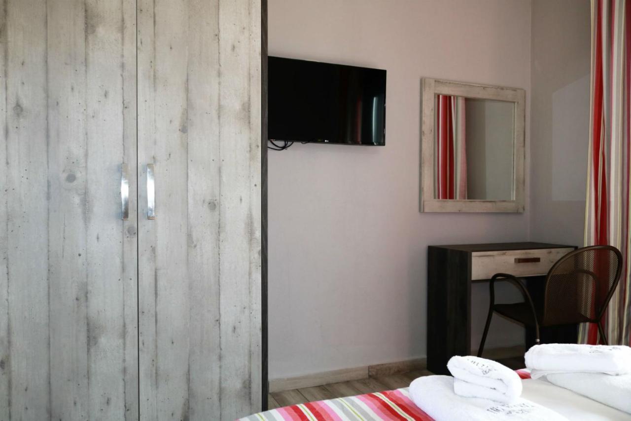 Paramithi Luxury Apartments Nikiti  Dış mekan fotoğraf