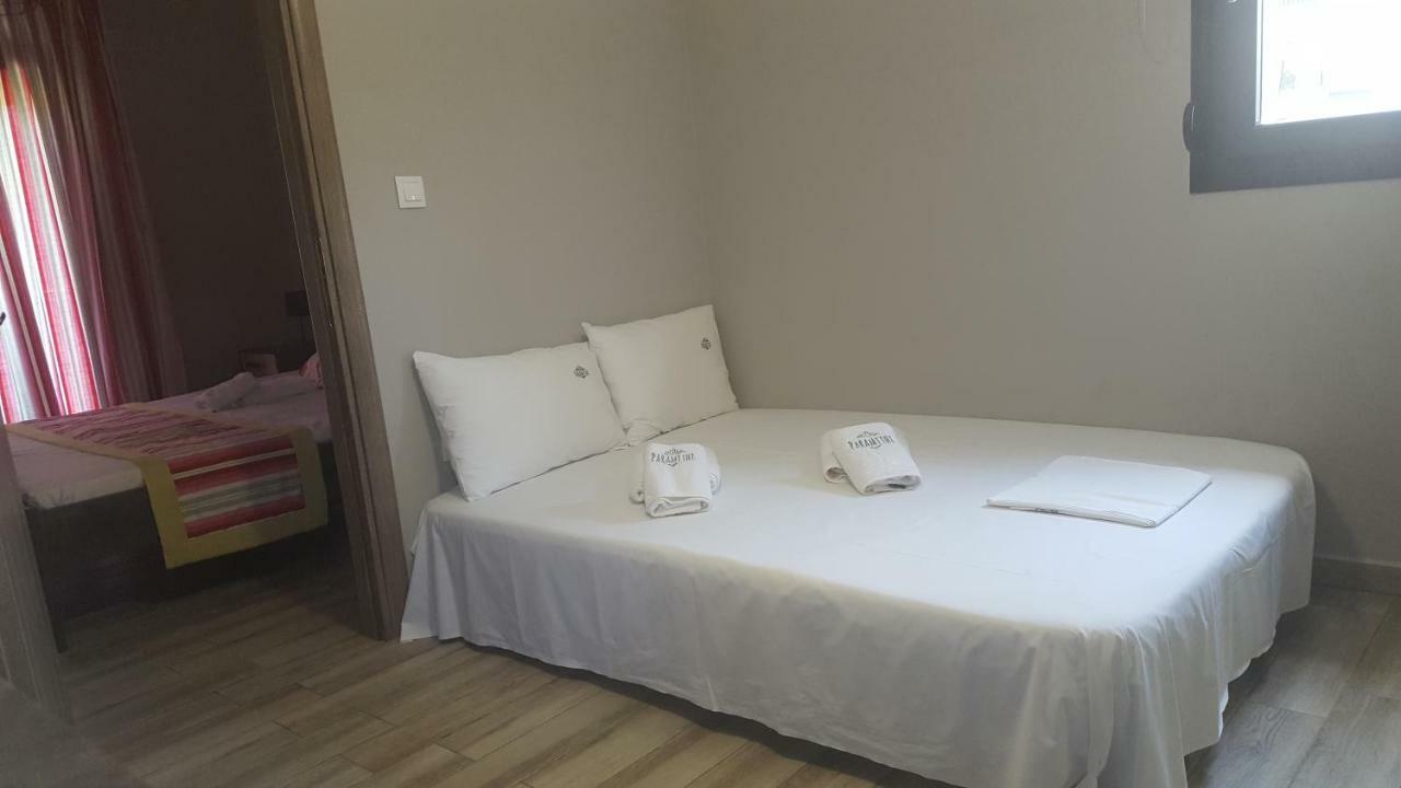 Paramithi Luxury Apartments Nikiti  Dış mekan fotoğraf