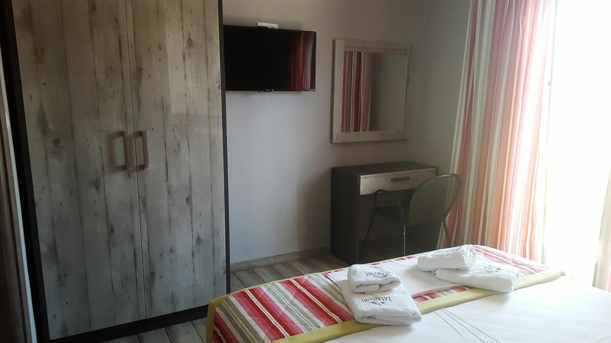 Paramithi Luxury Apartments Nikiti  Dış mekan fotoğraf